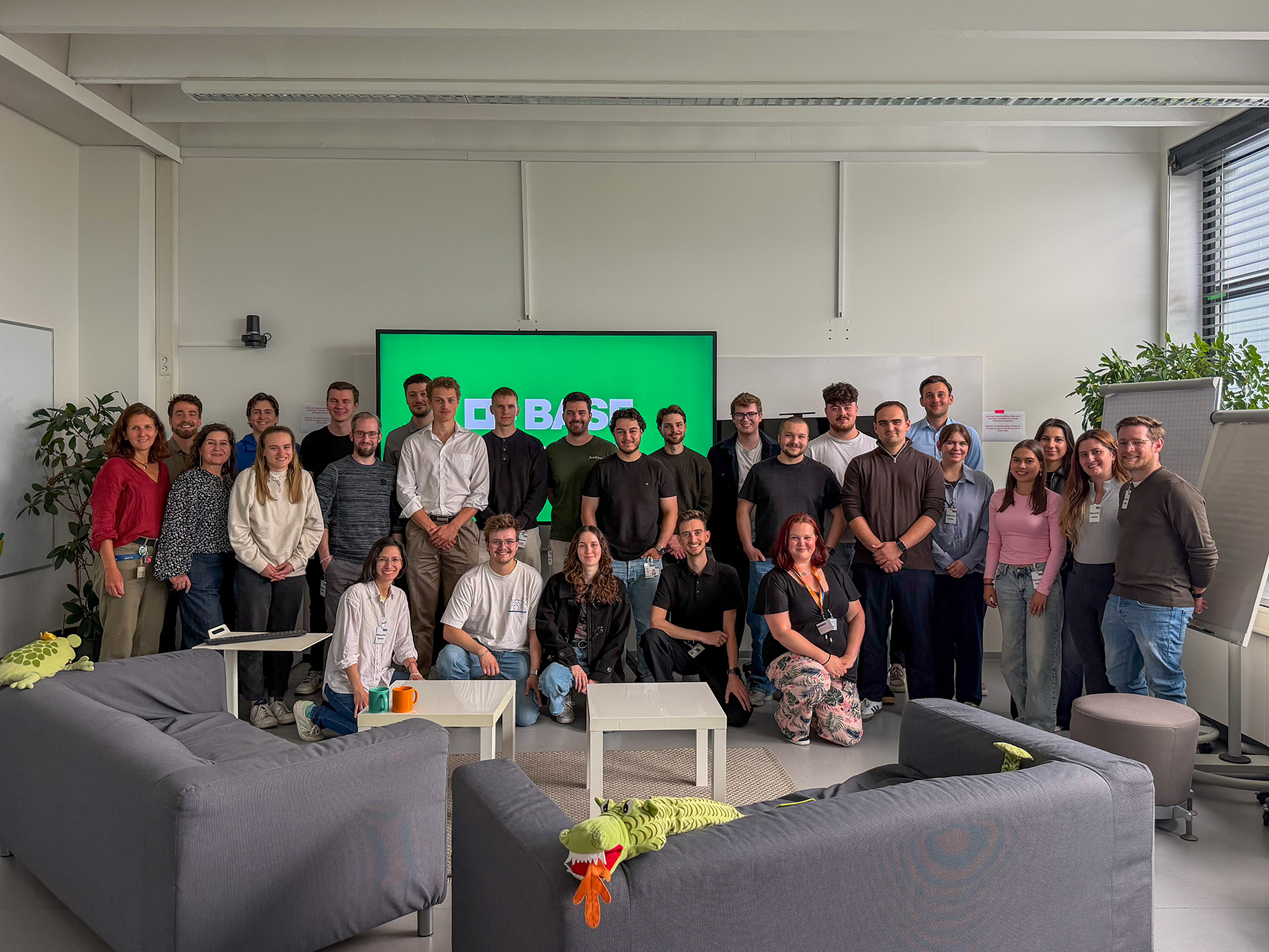 Gruppe von Studierenden beim BASF JobTalkAndWalk